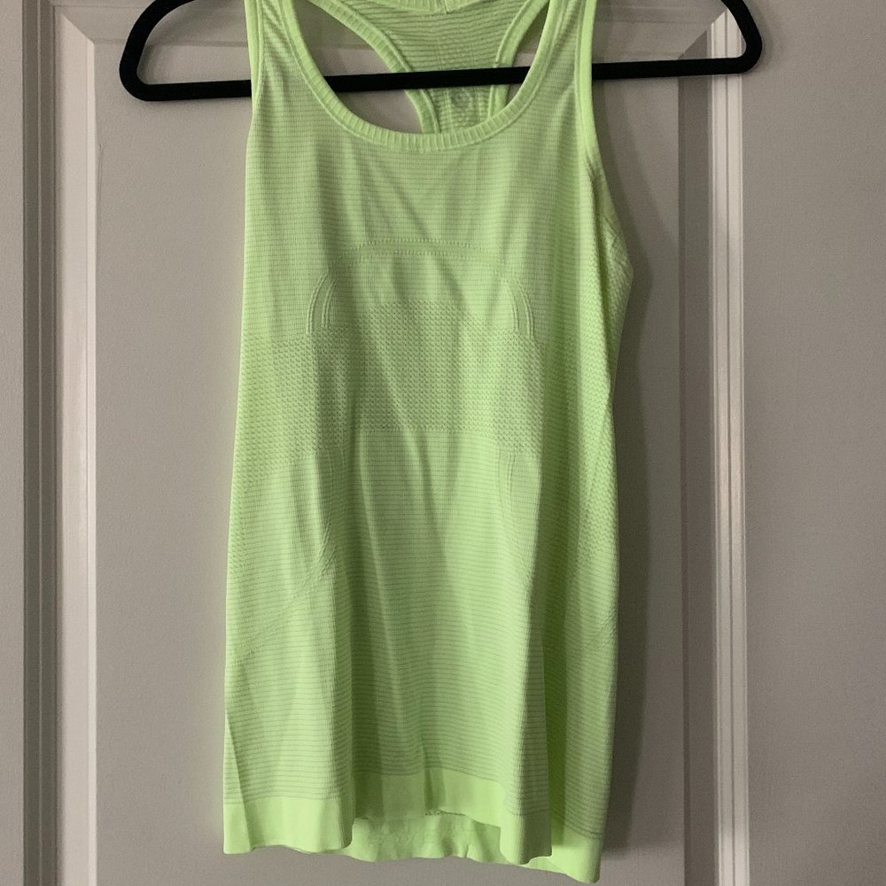 Lululemon Swiftly Tech Tank